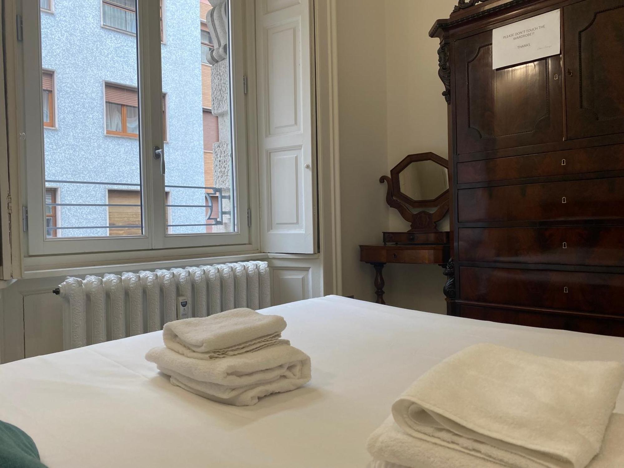 Hl - Sant'ambrogio, Duomo Appartement